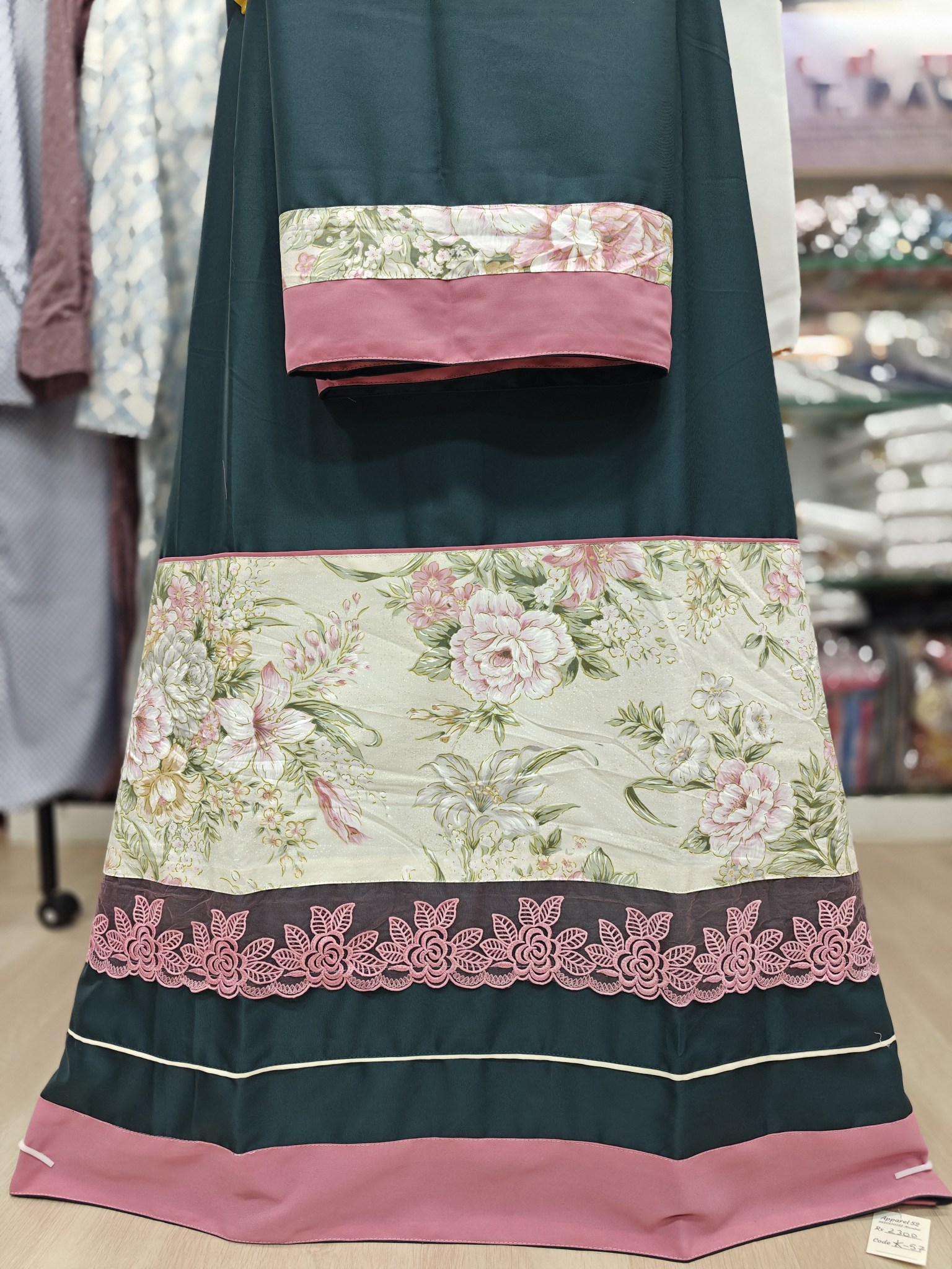  Bottle Green Cotton Fabric Rida